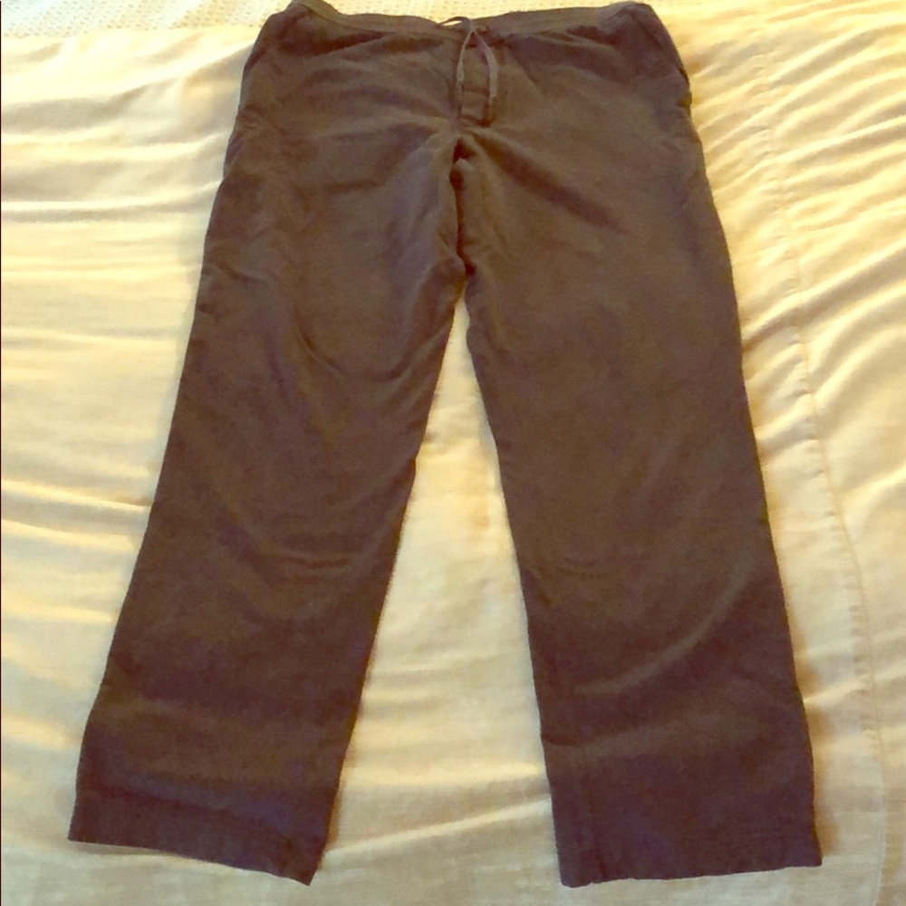 Men’s lululemon jogging pants charcoal gray